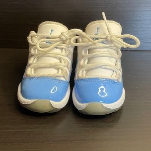 Retro 11 UNC (Size 5C)